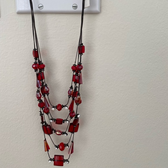 Red beaded 5 layer necklace & matching earrings with white crystal accents - Picture 2 of 2